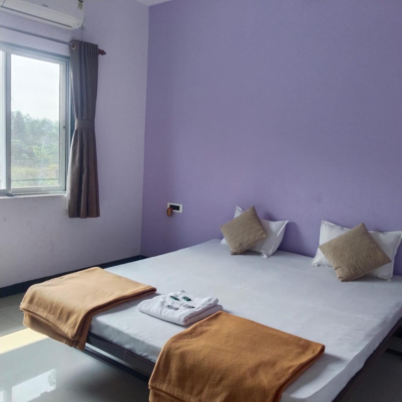 Scarlet Resort Алибаг Екстериор снимка