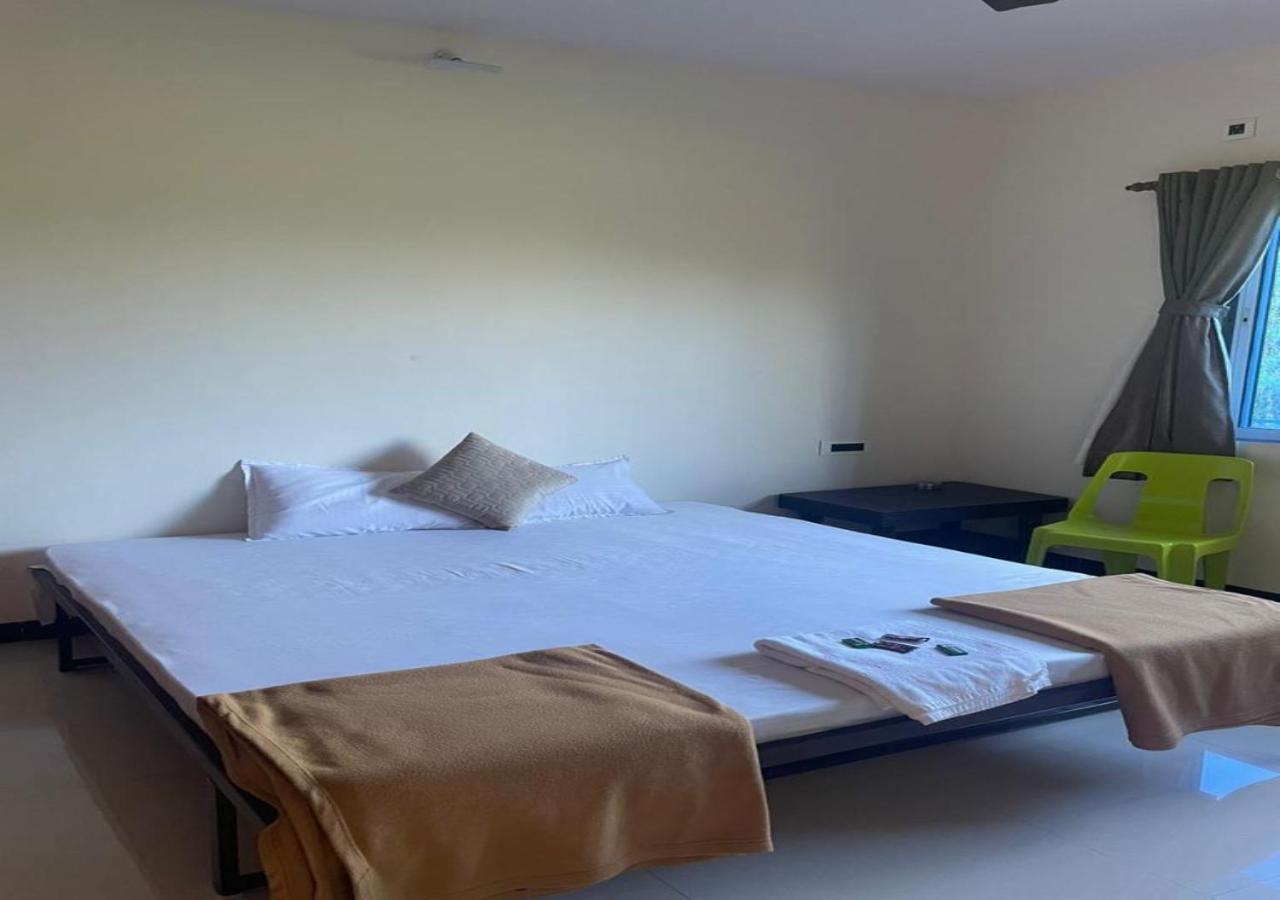 Scarlet Resort Алибаг Екстериор снимка